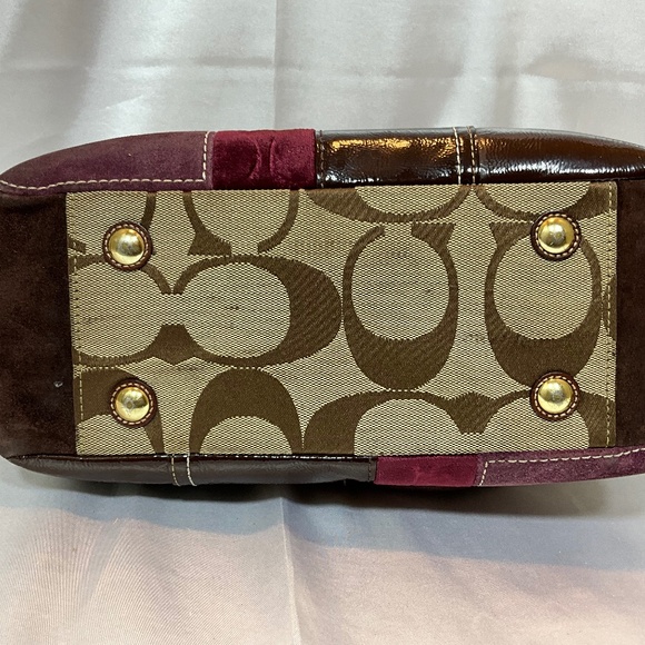 Coach fall colored signature patchwork   55-B1a - Picture 7 of 9